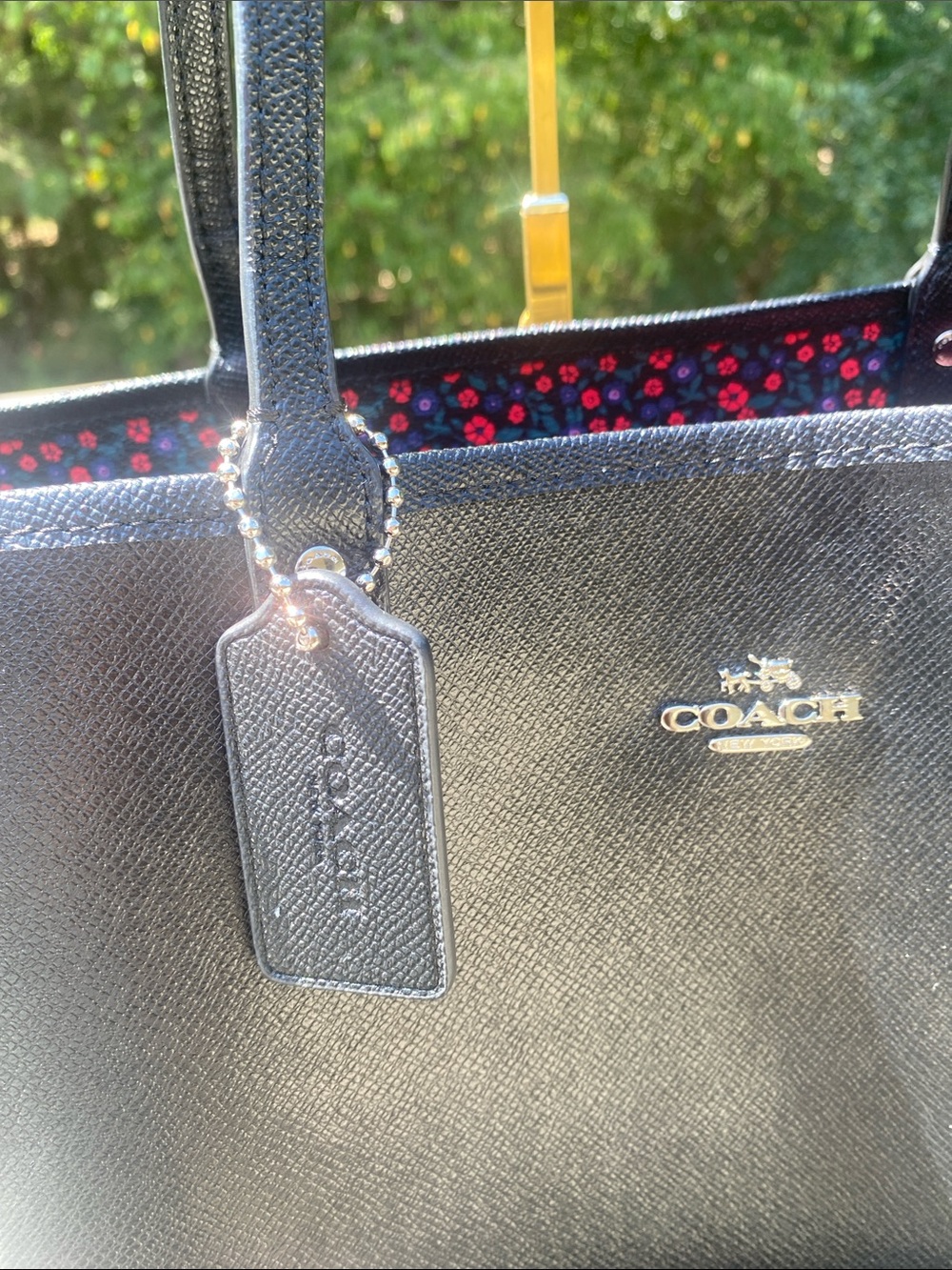 Coach Navy Floral Tote reversible, with Black Trim and Matching Pouch - Picture 10 of 12
